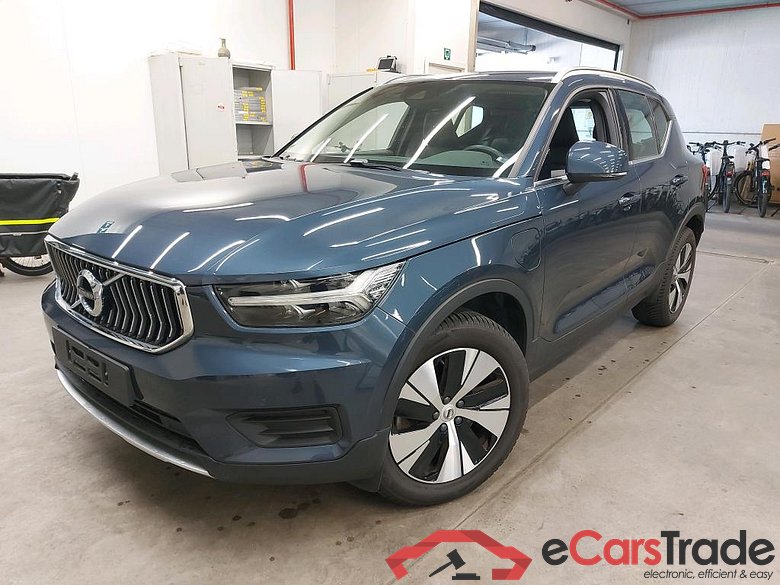 VOLVO - VOL XC40 T4 Recharge 211PK Geartronic Inscription Expression With Arianne Leather & Winter & Park Assit Pack * HYBRID *