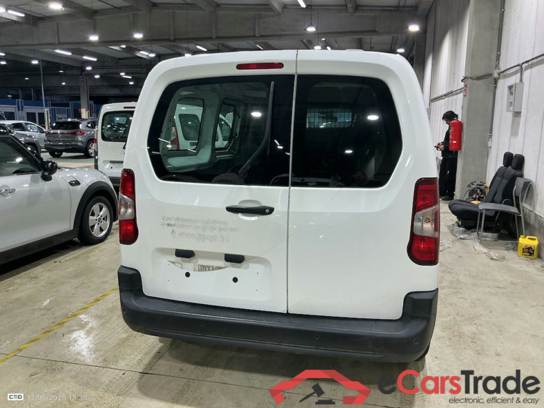 CITROAu2039N BERLINGO 1.5 BLUEHDI 100 XL HEAVY CONTROL #5