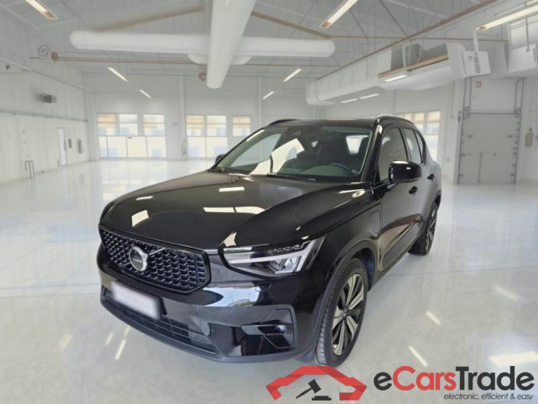 VOLVO XC40 / 2021 / 5P / SUV T5 RECHARGE PLUG-IN AUTO ULTIMATE DARK #1
