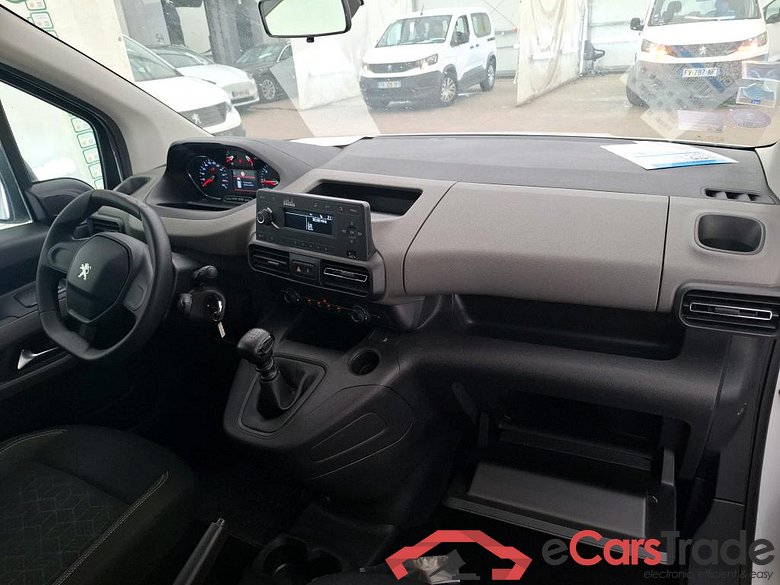 Rifter Active L1 1.2 PureTech 110 CV #5
