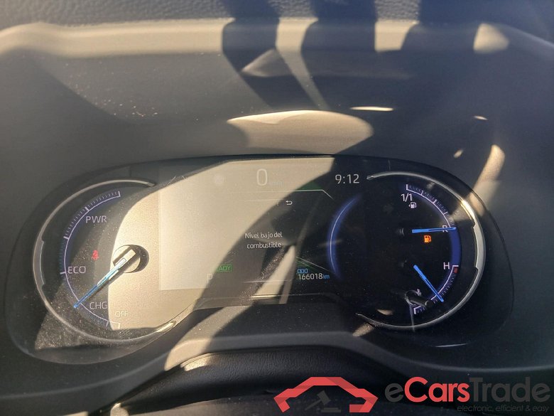 TOYOTA Rav4 / 2018 / 5P / todoterreno 2.5l 220H Advance #4