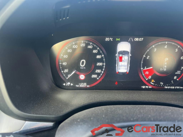 VOLVO XC60 / 2017 / 5P / todoterreno 2.0 T4 Business Plus Auto (CX) #5