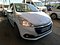 preview Peugeot 208 #3