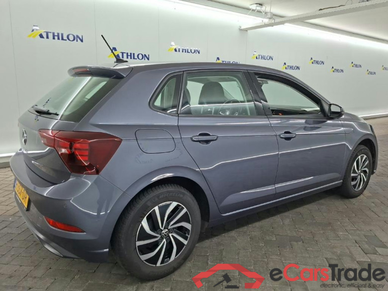 VOLKSWAGEN POLO 1.0 TSI 70kW 7-DSG Life Bus.5D Athlon Edition #3