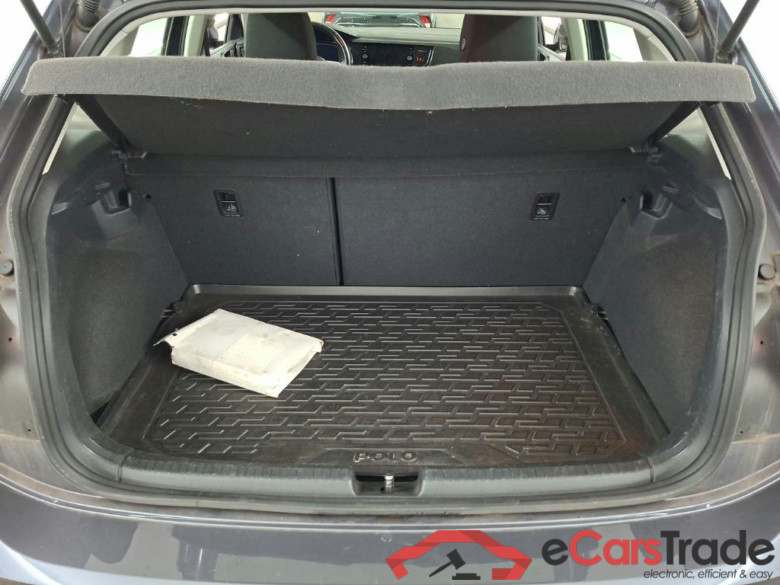 VOLKSWAGEN POLO 1.0 TSI 70kW 7-DSG Life Bus.5D Athlon Edition #5