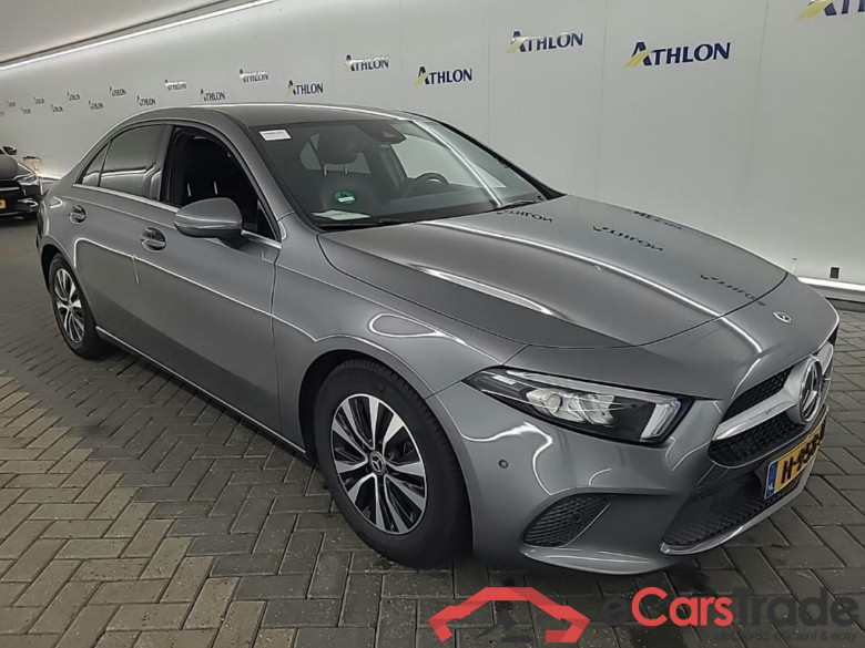 MERCEDES-BENZ A-Klasse Limousine A 180 7G-DCT Business Solution Plus 4D 100kW #2