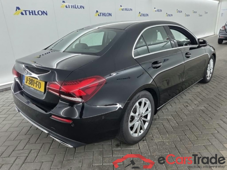 MERCEDES-BENZ A-Klasse Limousine A 180 7G-DCT Business Solution Luxury 4D 100kW #3