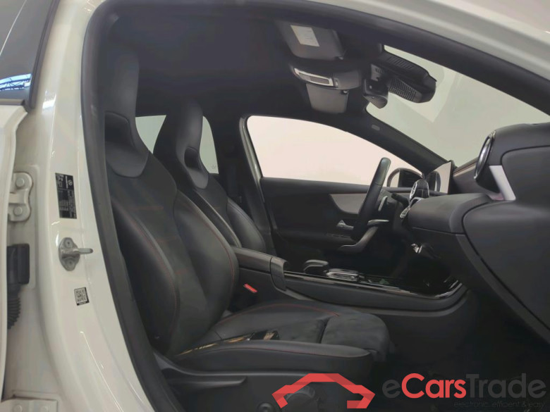 Mercedes-Benz A-Klasse A 180 Business Solution AMG Upgrade 5d #3