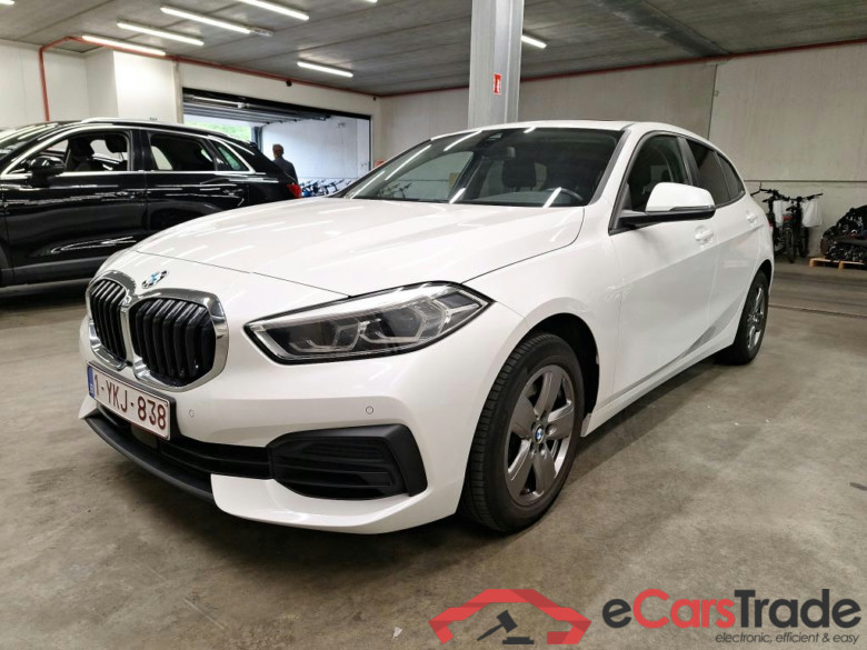 BMW - BMW 1 HATCH 118iA 140PK Business Edition Advantage Pack Business & Travel & Light Pack & PDC Front & Rear & Pano Roof  * PETROL * #1