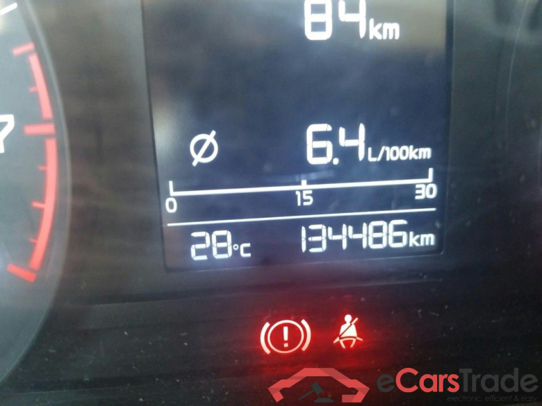 KIA Stonic / 2017 / 5P / todoterreno 1.2 DPi 62kW (84CV) Concept #5