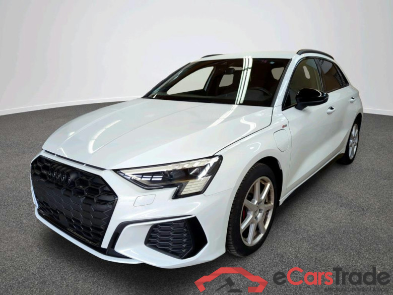 A3 Sportback 45 TFSI e S line 1.4 TFSI 180KW AT6 E6d