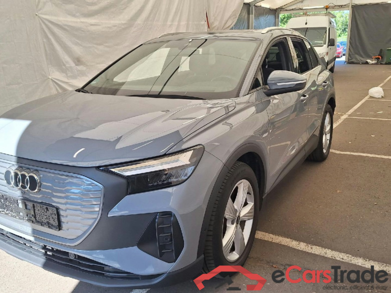 Q4 e-tron 45 e-tron quattro #1