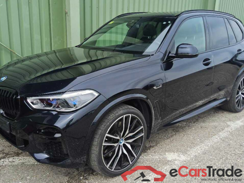 Baureihe X5 xDrive 45 e M Sport 3.0 290KW AT8 E6d #1
