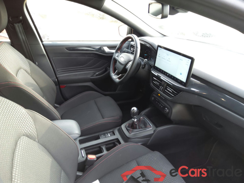 FORD Focus SPORTBREAK 1.0 ECOBOOST 125CV MHEV 6 VELOCIDADES ST Line(Winterpack) #3