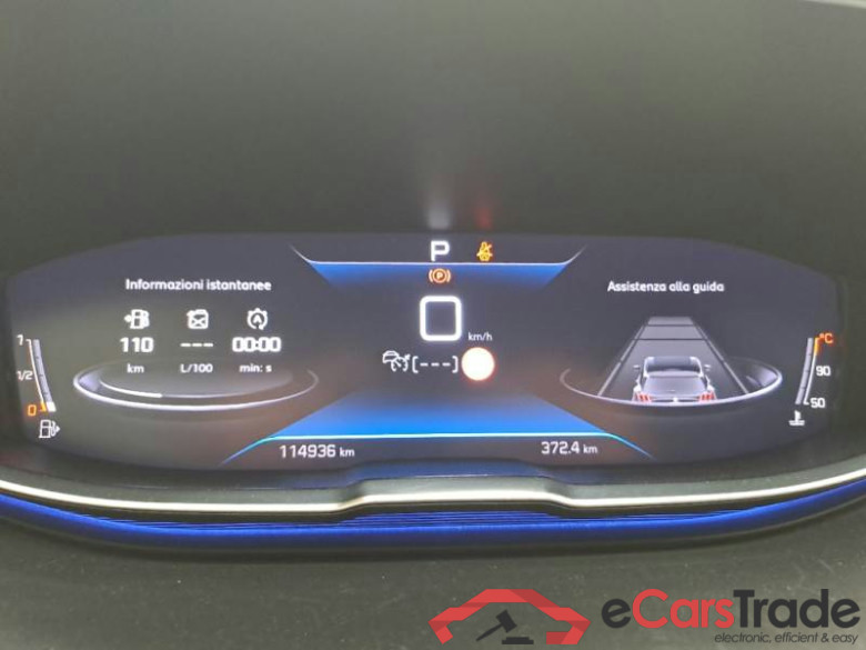 PEUGEOT 5008 / 2020 / 5P / SUV BLUEHDI 180 GT EAT8 S/S AUT. #4