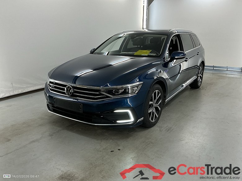 VOLKSWAGEN PASSAT VARIANT 1.4 TSI MSQ VARIANT GTE BUSINESS