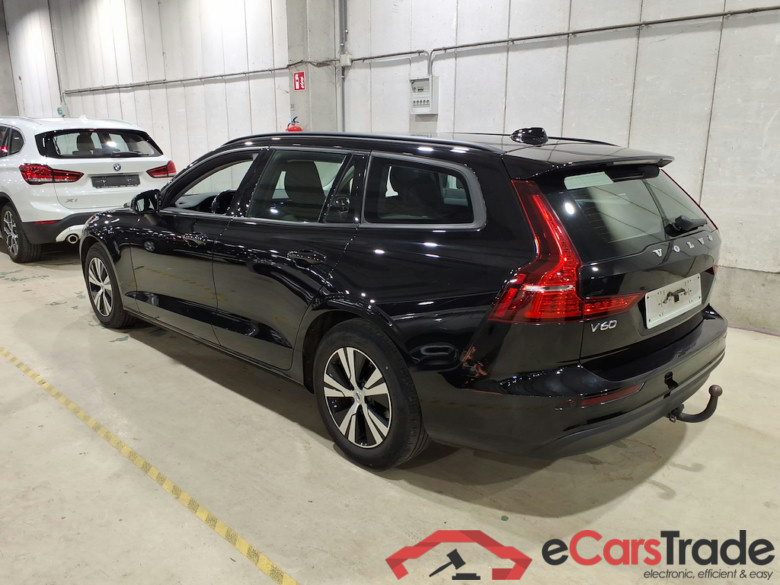 VOLVO V60 2.0 D3 MOMENTUM CORE #2