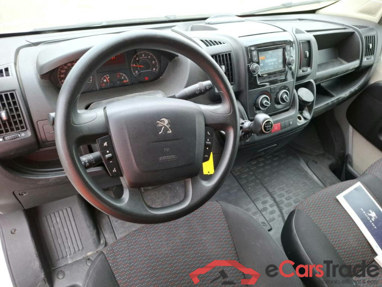 PEUGEOT Boxer VU 4p Fourgon 2.0 BLUEHDI 110 335 L2H2 CABINE APP #5