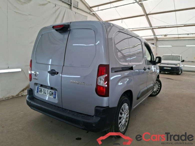 TOYOTA Proace City / 2019 / 4P / Fourgonnette 1.5 Medium 130 D-4D Business #3