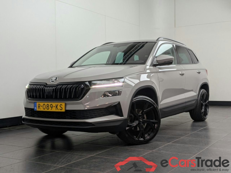 SKODA Karoq 1.0 TSI Business Ed. #1