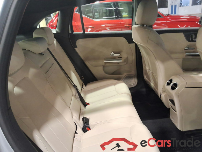 MERCEDES-BENZ GLA 1.3 GLA 250 E DCT BUSINESS SOLUTION #5