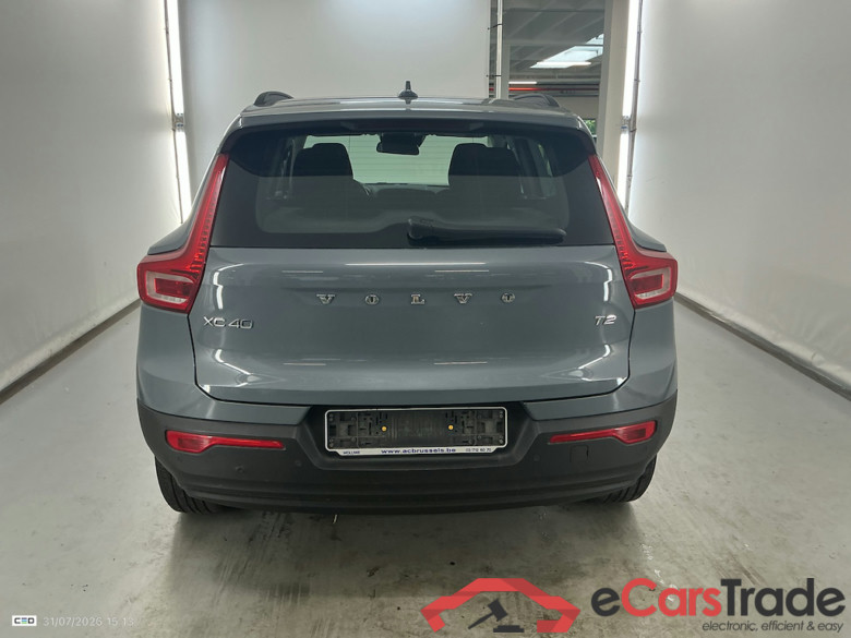 VOLVO XC40 1.5 T2 GEARTRONIC MOMENTUM CORE #5