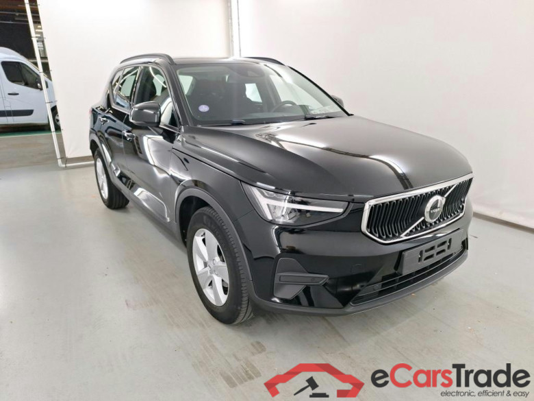 VOLVO XC40 1.5 T2 MOMENTUM CORE #2