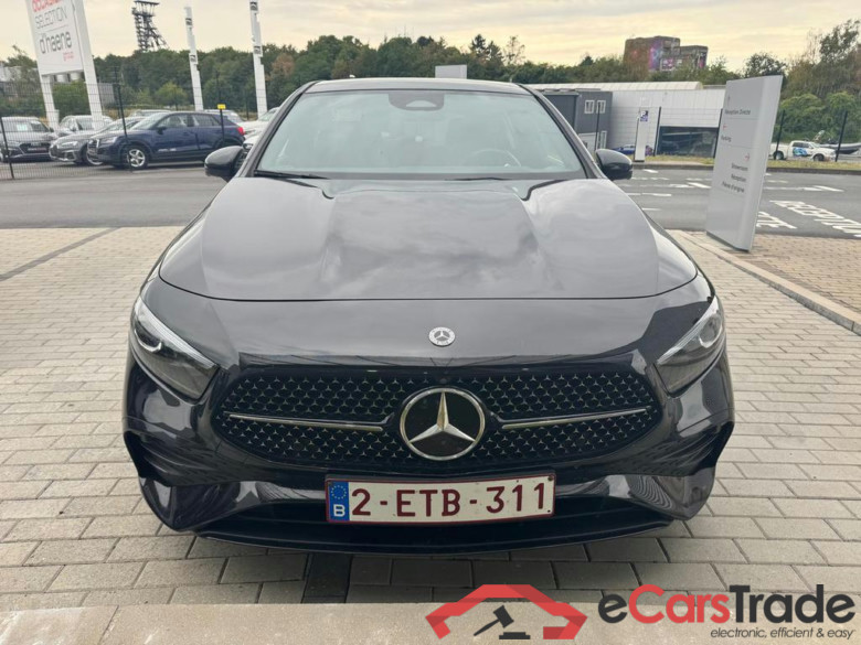 MERCEDES-BENZ A 180 d AMG Line #5