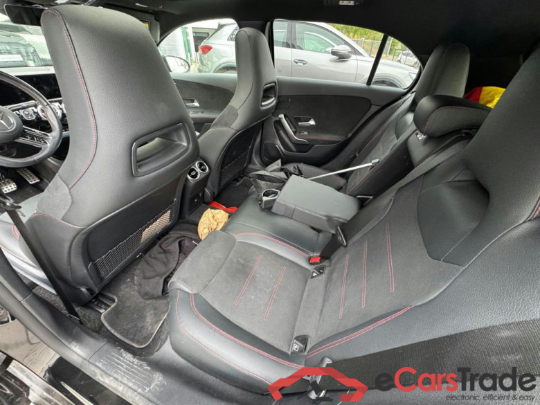 MERCEDES-BENZ A 180 d AMG Line #6