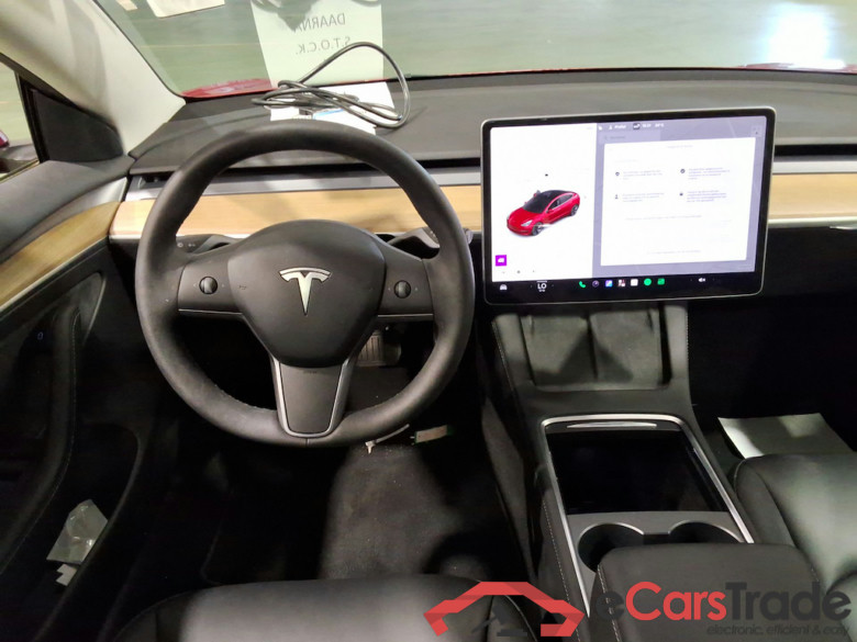 TESLA MODEL 3 BEV STANDARD RWD PLUS AUTO #5
