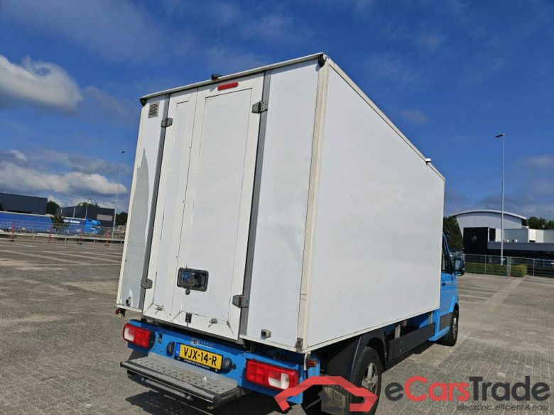 Volkswagen Crafter 35 2.0TDI 75kW L4 FWD Gesloten Laadbak #2
