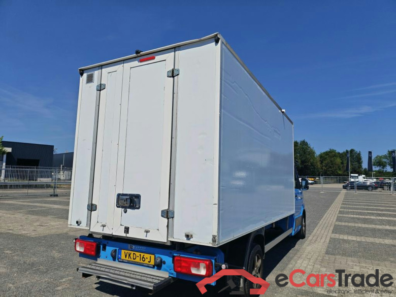 Volkswagen Crafter 35 2.0TDI 75kW L4 FWD Gesloten Laadbak #2