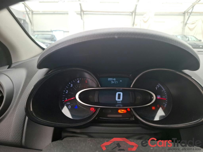 Clio IV Air 1.5 dCi 75CV BVM5 E6 #6