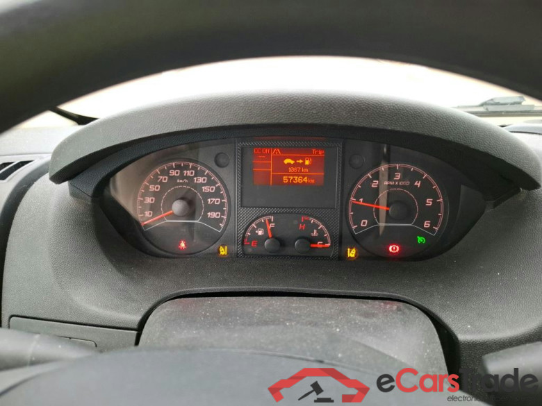 PEUGEOT Boxer / 2014 / 4P / Fourgon tôlé BlueHDi 120 S&S ASPHALT 333 L2H2 #6