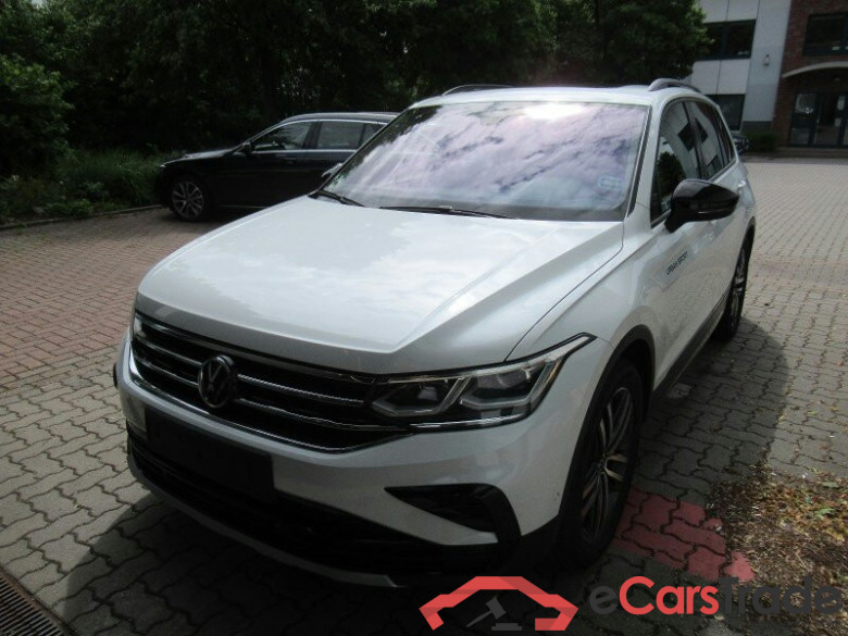 Volkswagen Tiguan (AX1)(07.2020->2024) DE - SUV5 2.0 TSI BMT/Start-Stopp EU6d, 4Motion Urban Sport OPF, (Facelift) 2021