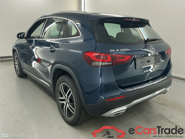 MERCEDES-BENZ GLA 1.3 GLA 250 E DCT BUSINESS SOLUTION #3