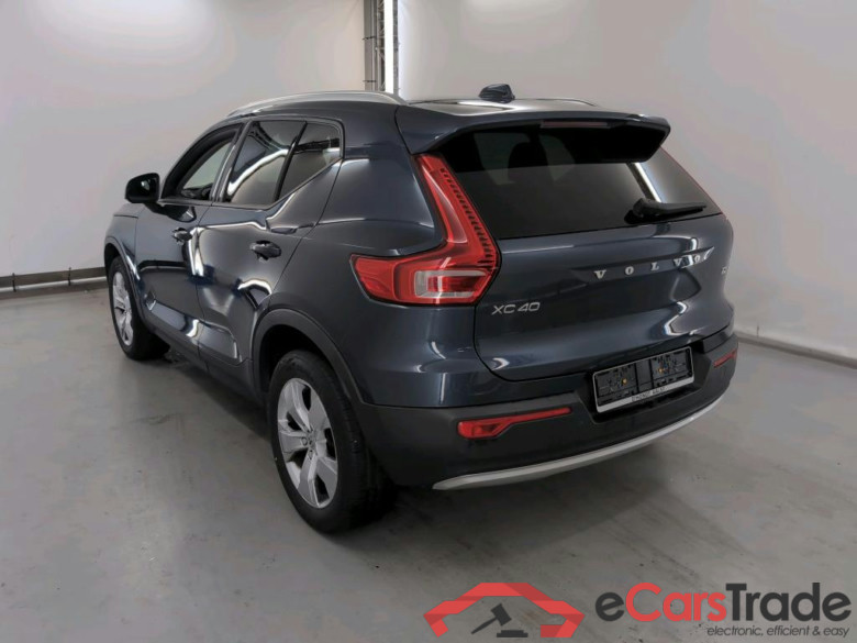 VOLVO XC40 1.5 T2 GEARTRONIC MOMENTUM PRO #3