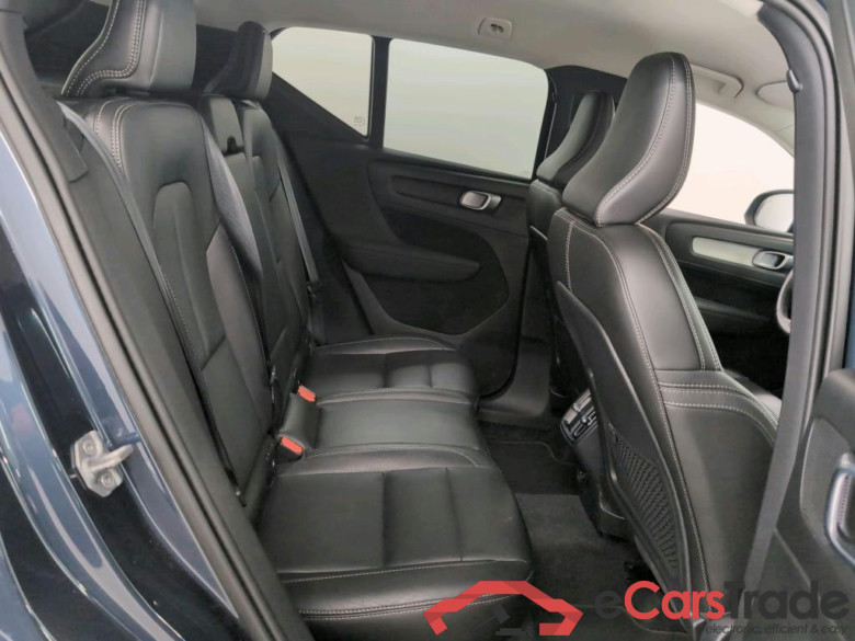 VOLVO XC40 1.5 T2 GEARTRONIC MOMENTUM PRO #6