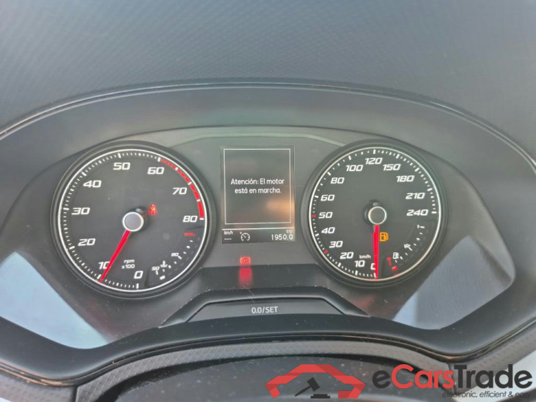 SEAT Ibiza / 2017 / 5P / berlina con portón 1.0 TSI 81kW (110CV) Style Plus (AC) #4