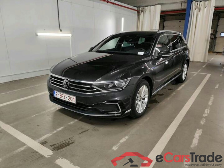 Volkswagen Passat Variant Passat Variant 1.4 TSI DSG6 GTE Business (PHEV) 160kW/218pk  5D/P Auto-6 #1