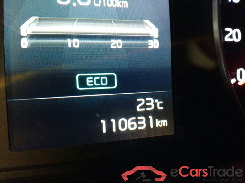 KIA Stonic / 2017 / 5P / todoterreno 1.0 T-GDi 74kW (100CV) MHEV iMT Concept (CM) #5