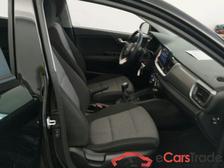 KIA Stonic / 2017 / 5P / todoterreno 1.0 T-GDi 74kW (100CV) MHEV iMT Concept (CM) #6