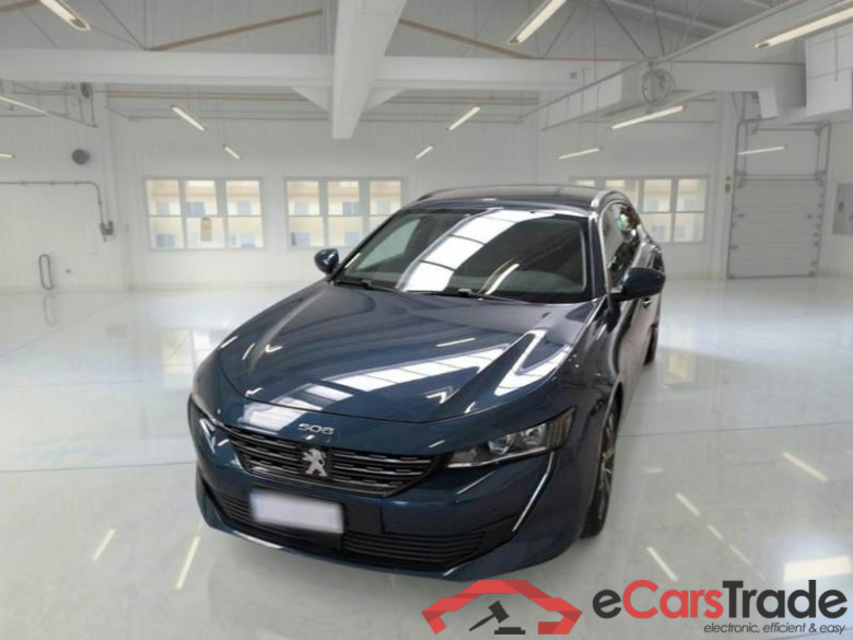 PEUGEOT 508 / 2018 / 5P / STATION WAGON BLUEHDI 130 ALLURE PACK SW S/S EAT8