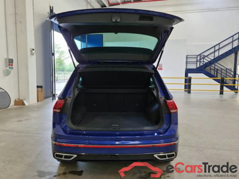 VOLKSWAGEN TIGUAN / 2020 / 5P / SUV 2.0 TDI SCR 110KW R-LINE DSG 4MOTION #4