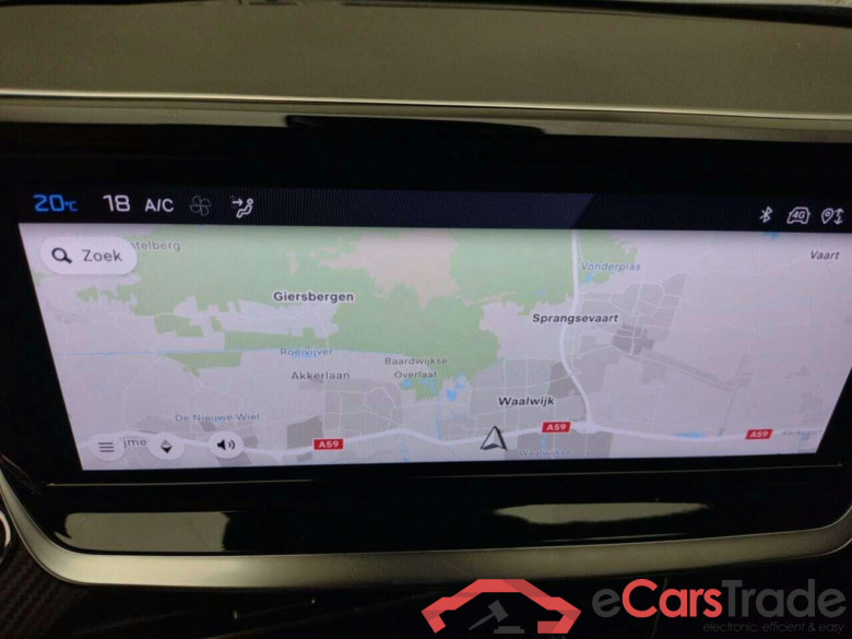 PEUGEOT e-2008 EV Allure 54 kWh #6