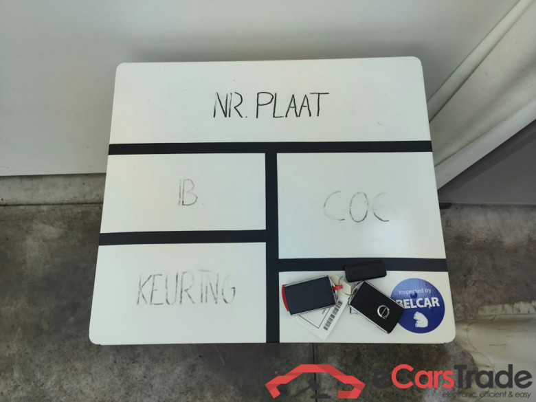 VOLVO XC40 DIESEL 2.0 D3 150 R-Design Geartronic (EU6d-T.) 5d #4