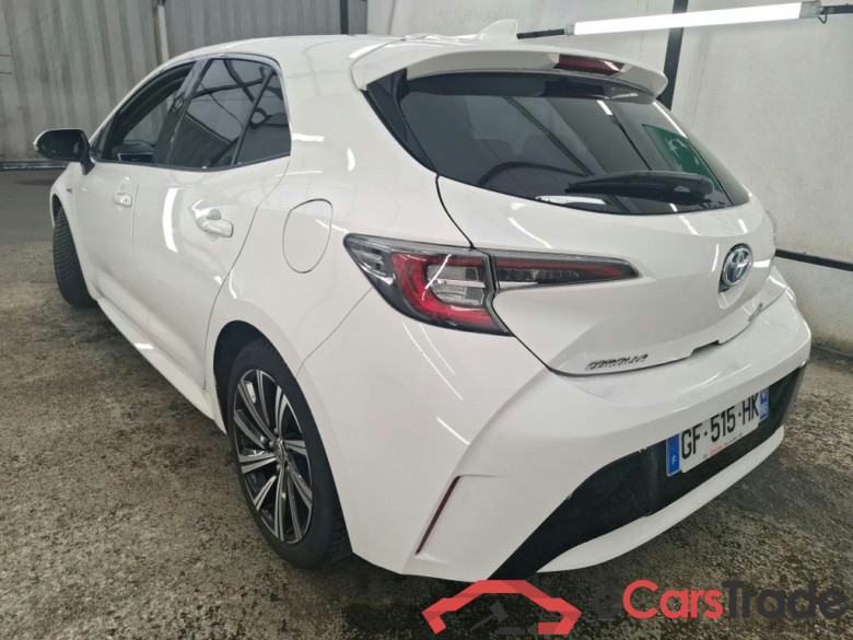 TOYOTA Corolla / 2018 / 5P / Berline Hybride 122h Design #2