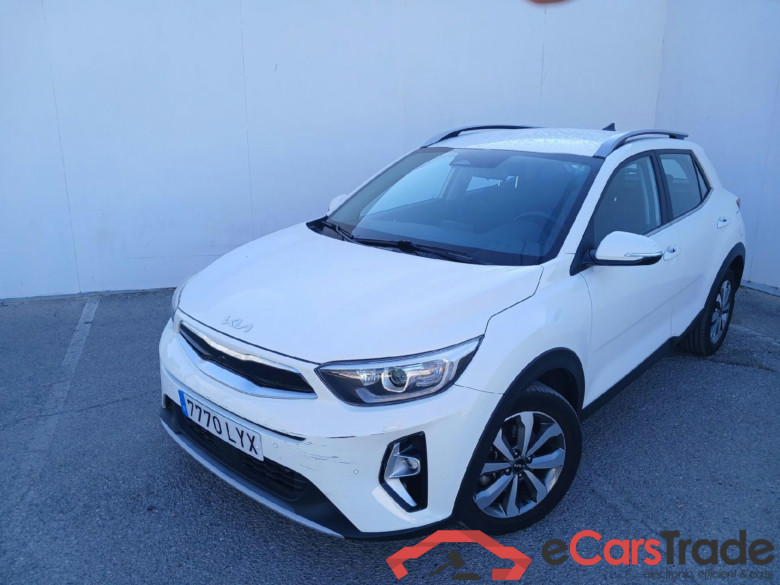 KIA Stonic / 2017 / 5P / todoterreno 1.0 T-GDi 74kW (100CV) MHEV iMT Drive #1