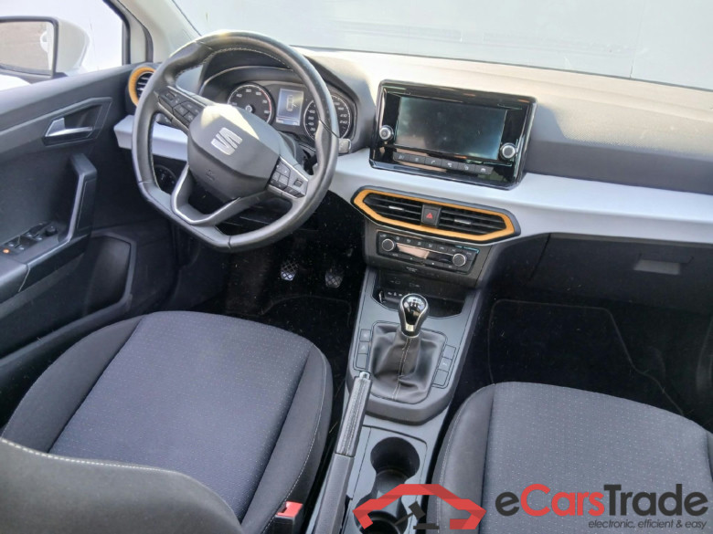 SEAT Ibiza / 2017 / 5P / berlina con portón 1.0 TSI 81kW (110CV) Style Plus (AC2) #3