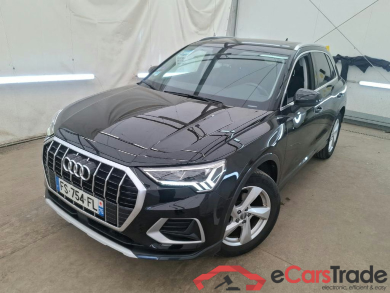 AUDI Q3 / 2018 / 5P / SUV 1.5 35 TFSI 150 S TRONIC DESIGN LUXE